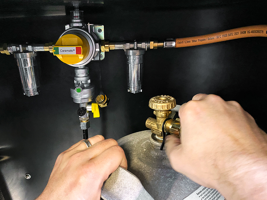 Die Gasfilter Caramatic ConnectClean sind Bestandteil der Flüssiggasanlage von Wohnmobilen oder Wohnwagen und werden direkt an Gasdruckregelanlagen wie der Caramatic DriveOne oder DriveTwo installiert.